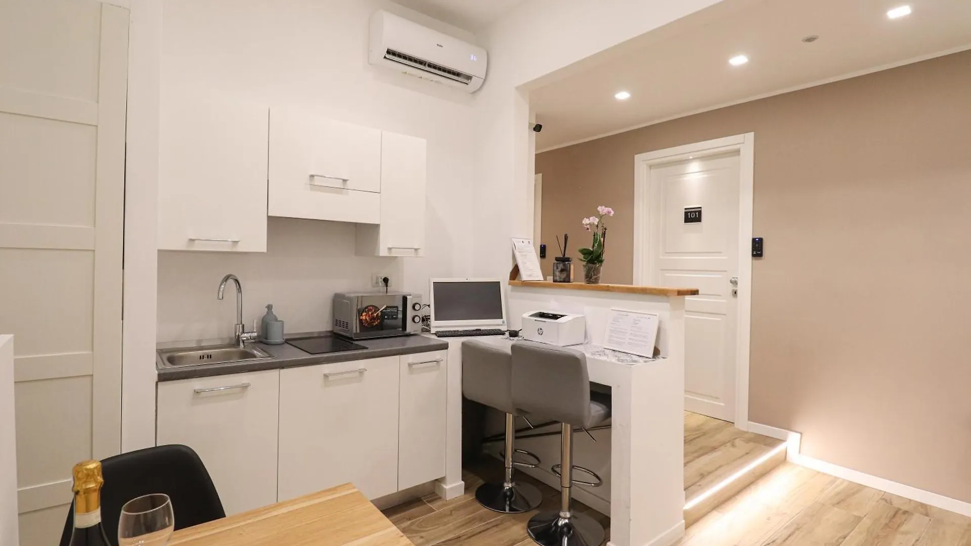 Essenza House Hotell Rom