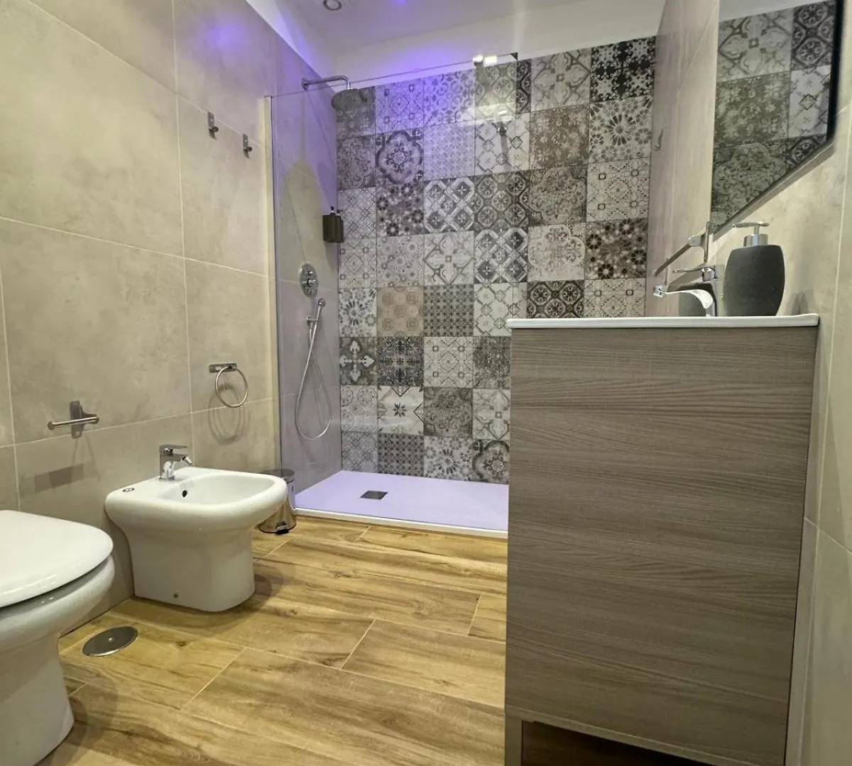 Essenza House Hotel Rome