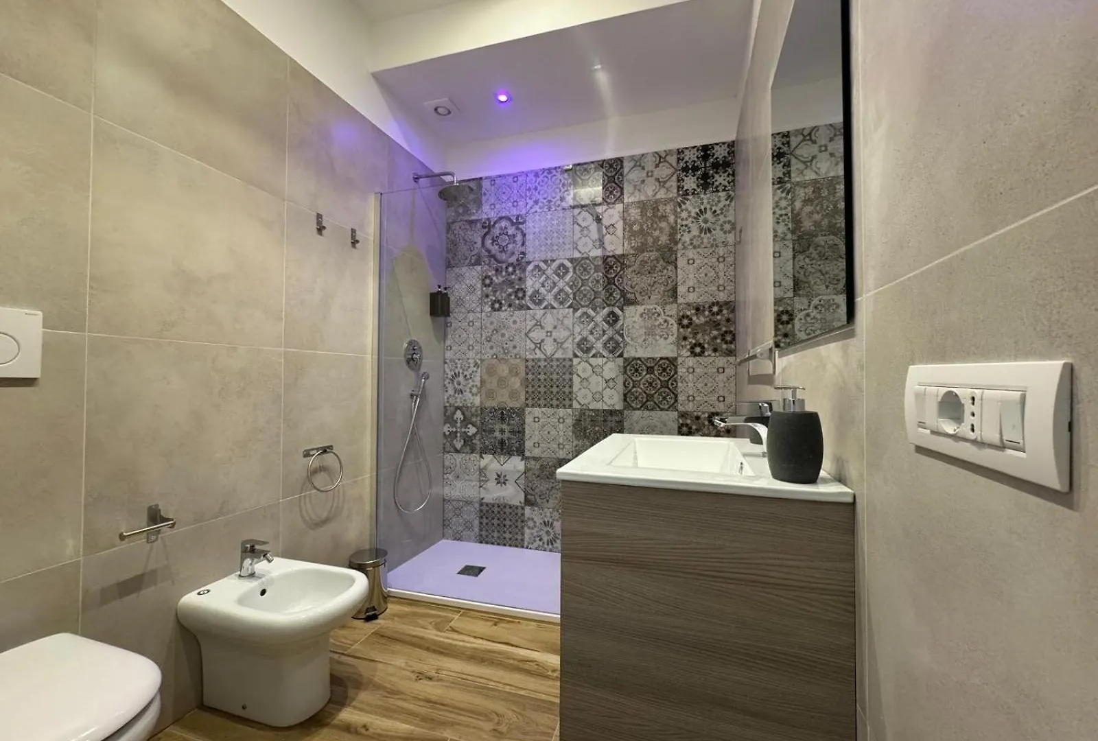 Essenza House Hotel Rome 0*,  Italy