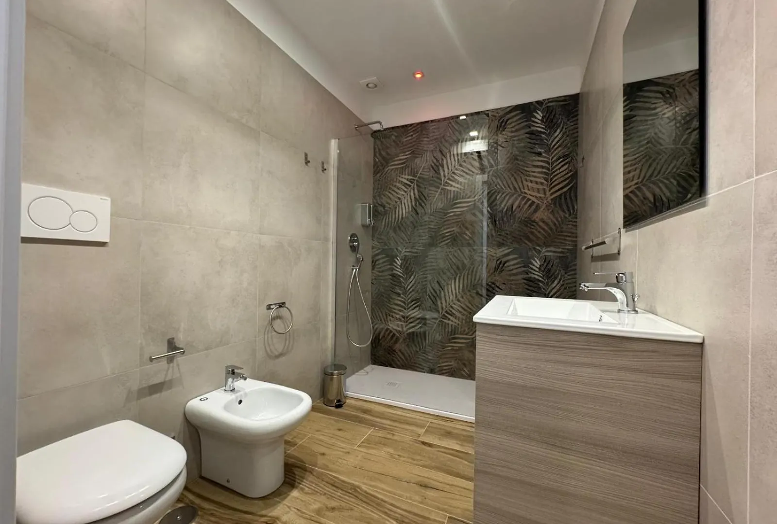 ホテル Essenza House ローマ イタリア